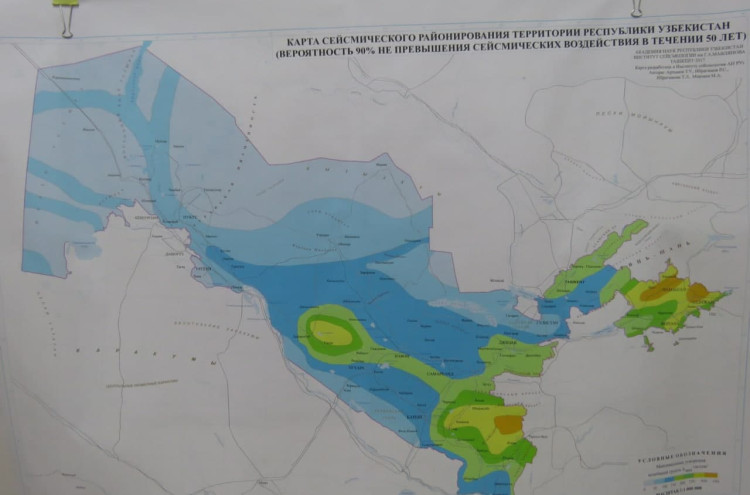 Мелкомасштабная карта сейсмического риска территории Узбекистана